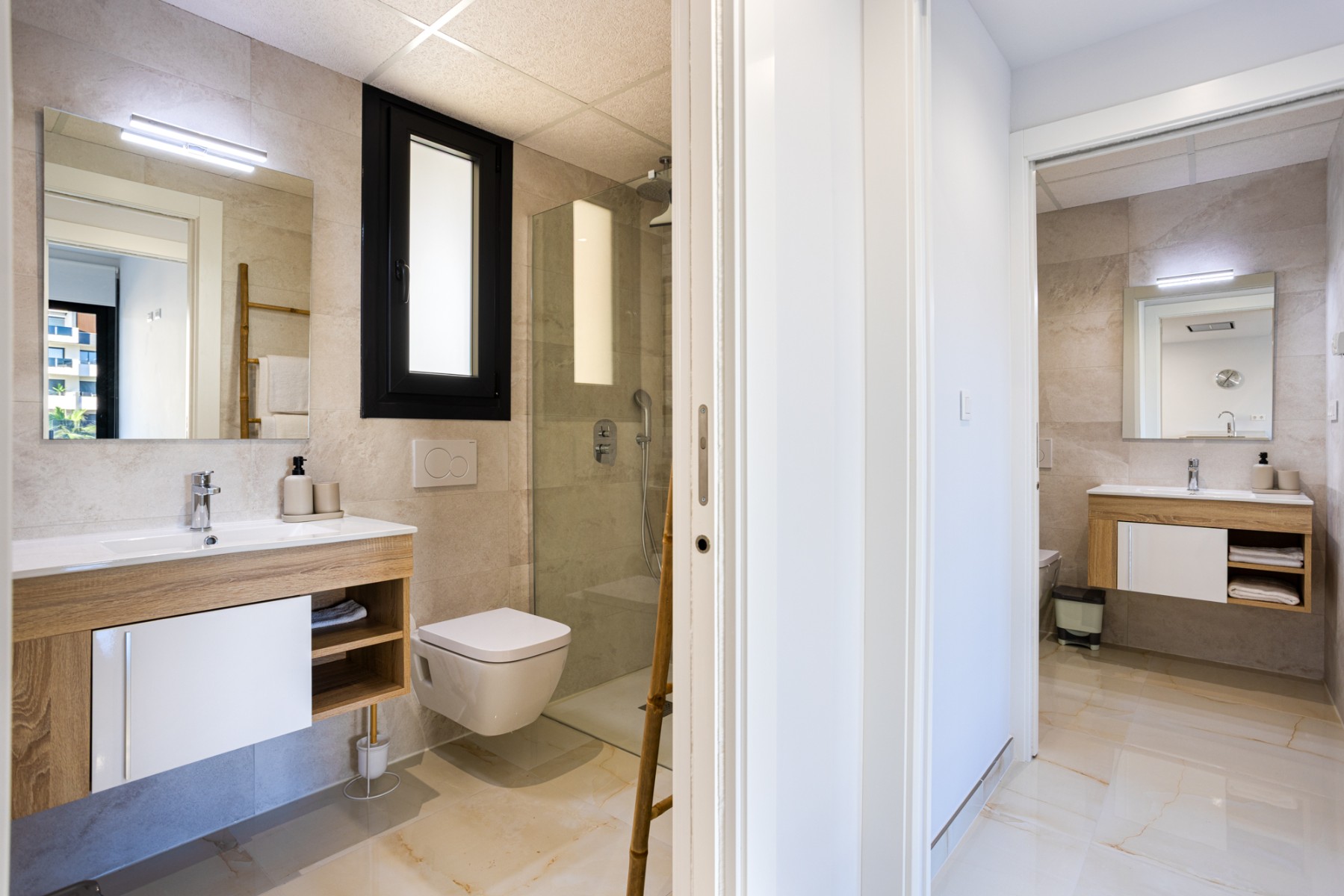 Master bedroom in apartment for sale in Orihuela Costa
