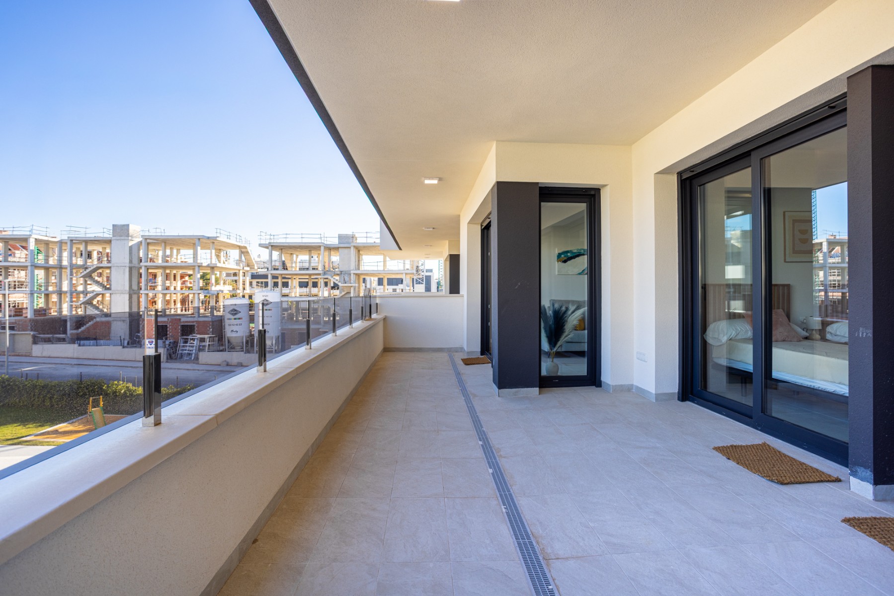 Garden in apartment for sale in Orihuela Costa