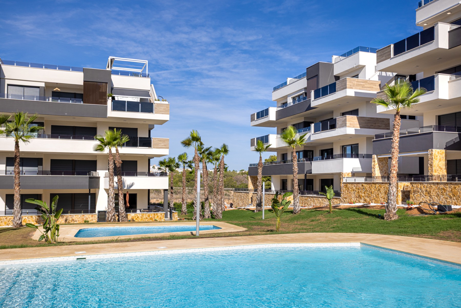 Dining area in apartment for sale in Orihuela Costa