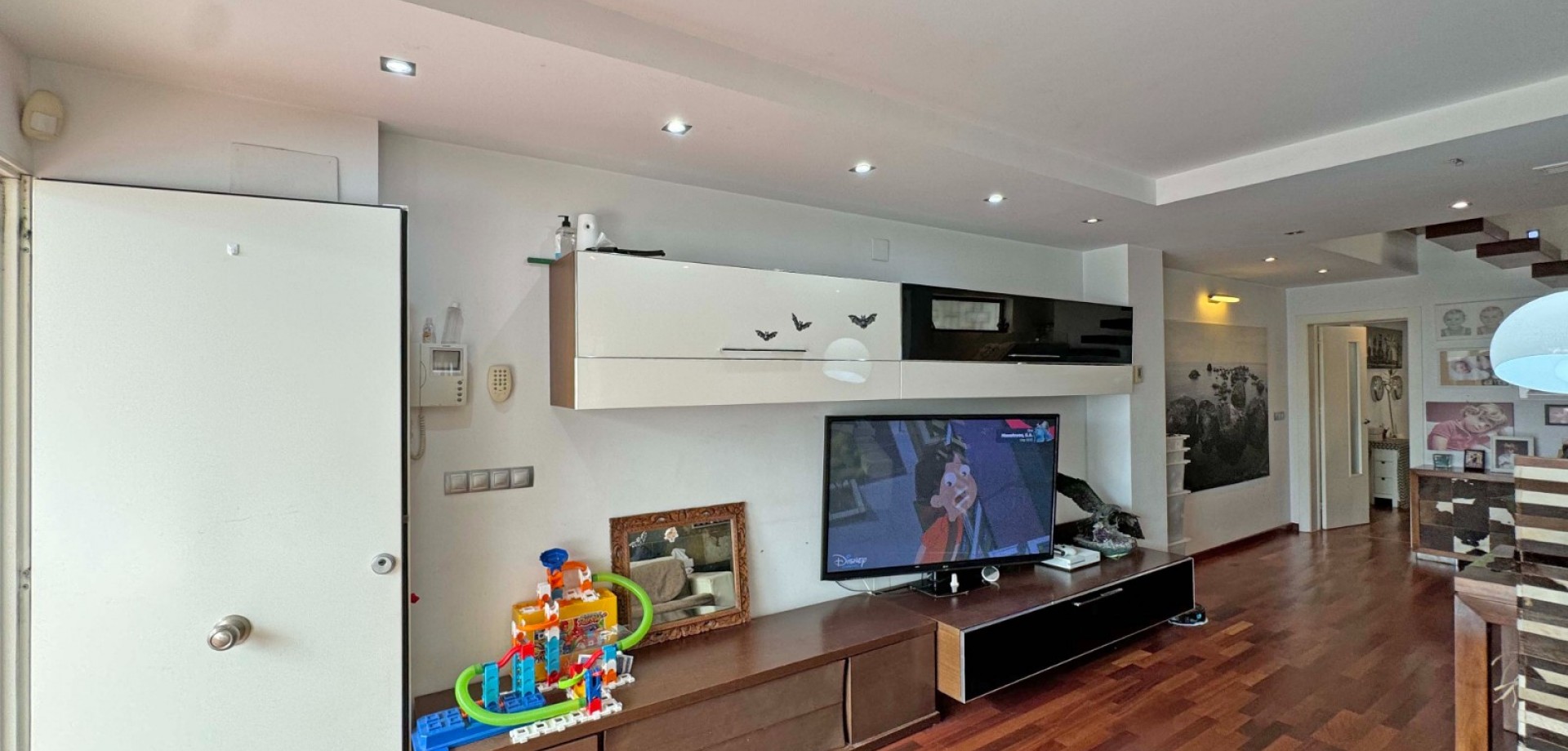 Pool area in apartment for sale in Torrevieja