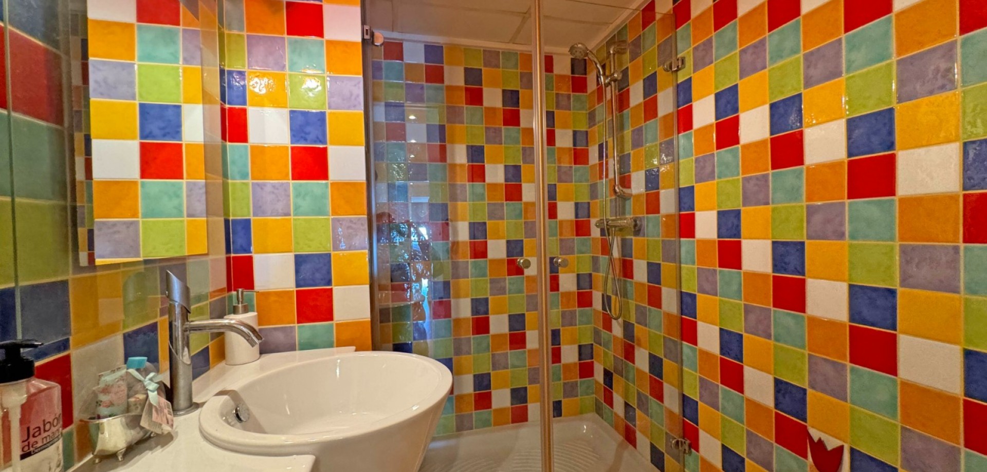 Bedroom in apartment for sale in Torrevieja