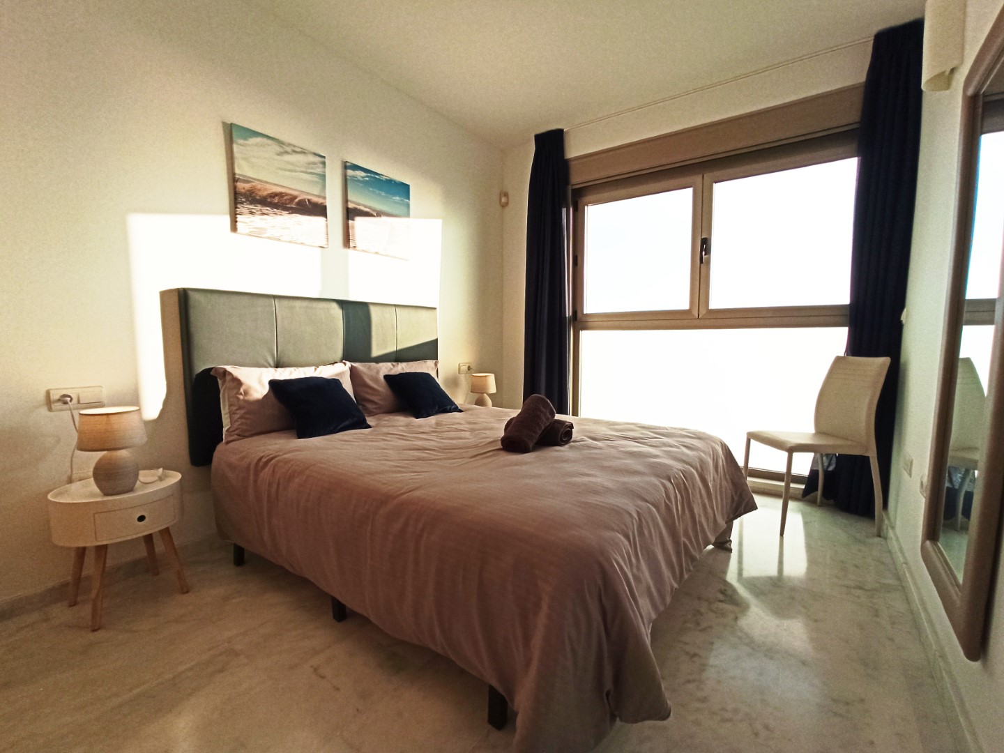 Master bedroom in apartment for sale in Benidorm