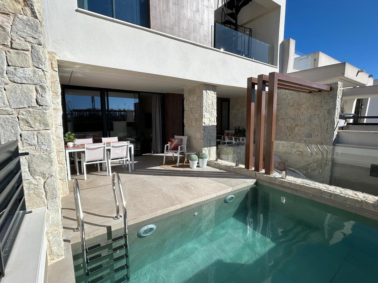 This modern and fully furnished townhouse was completed at the end of October 2025 — and no one has