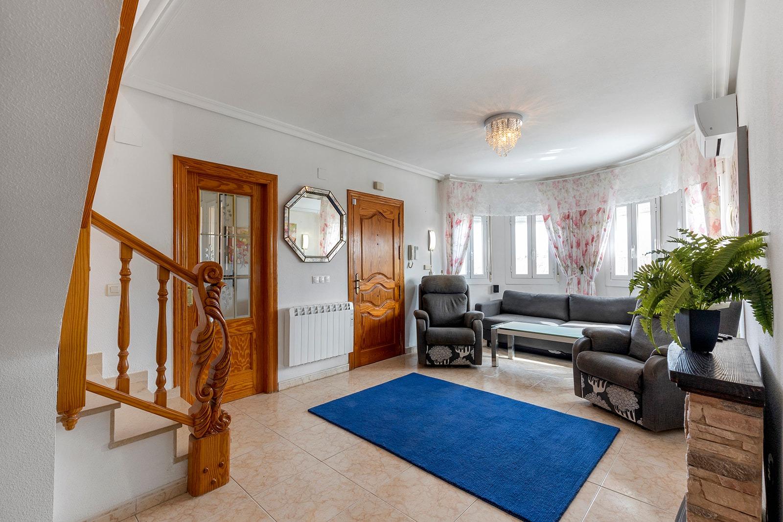 Master bedroom in villa for sale in Torrevieja