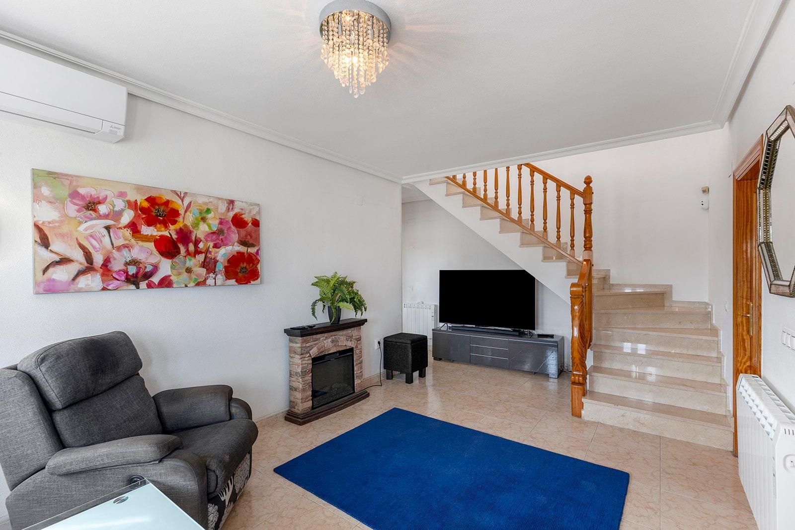 Terrace in villa for sale in Torrevieja