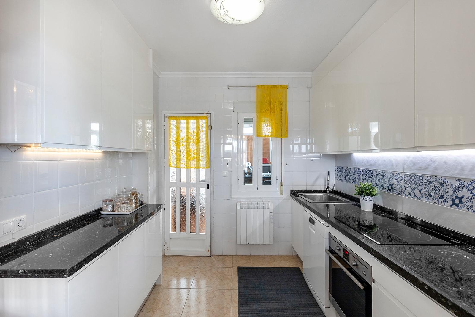 Garden in villa for sale in Torrevieja
