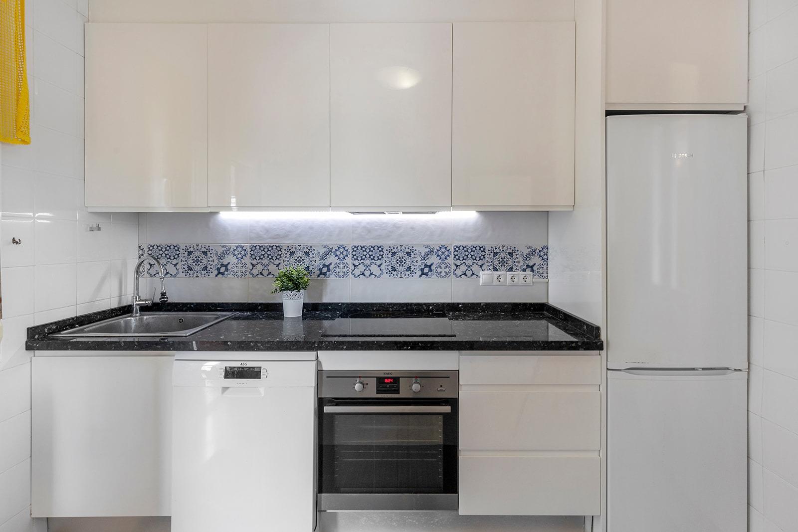 Bedroom in villa for sale in Torrevieja