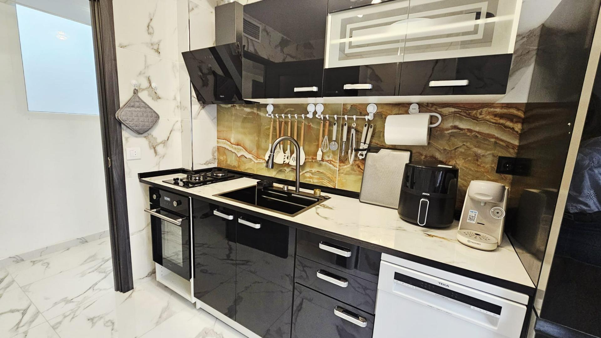 Kitchen in apartment for sale in Torrevieja