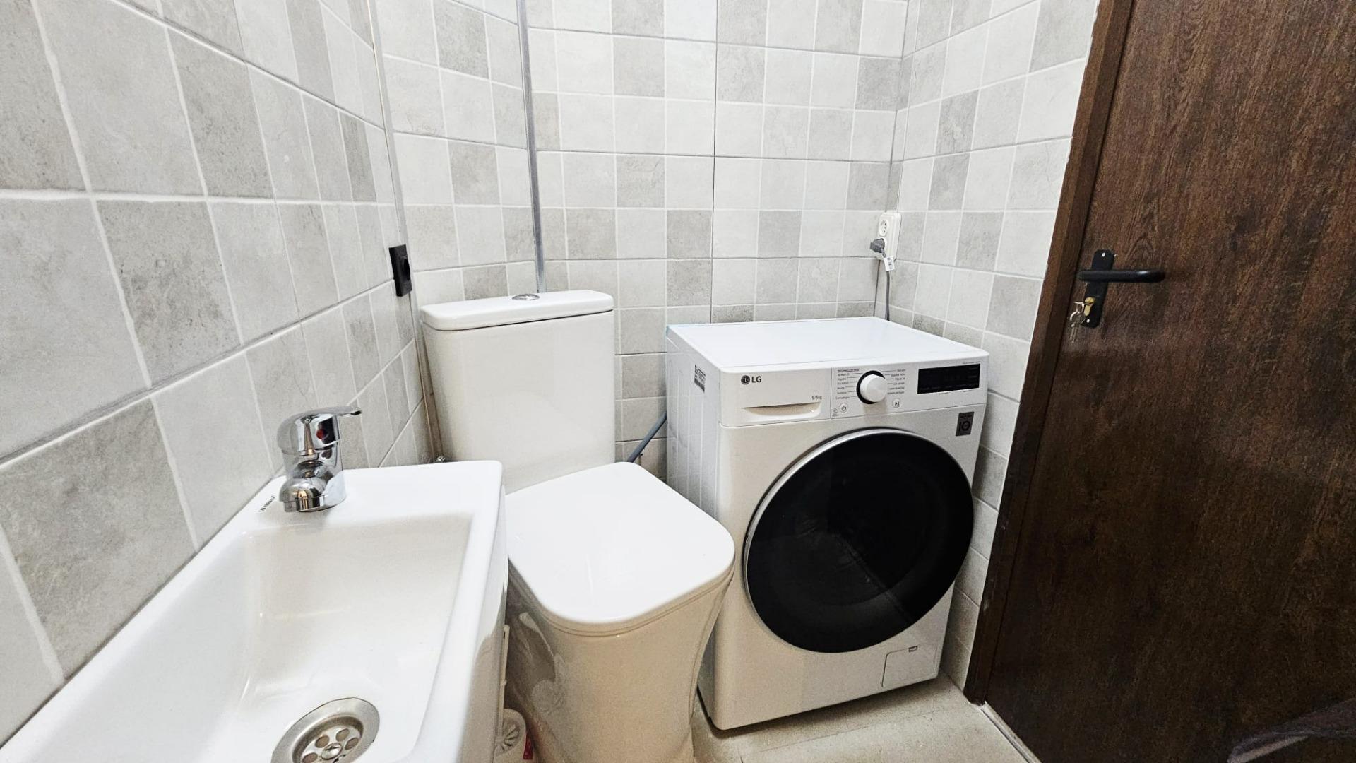 Terrace in apartment for sale in Torrevieja