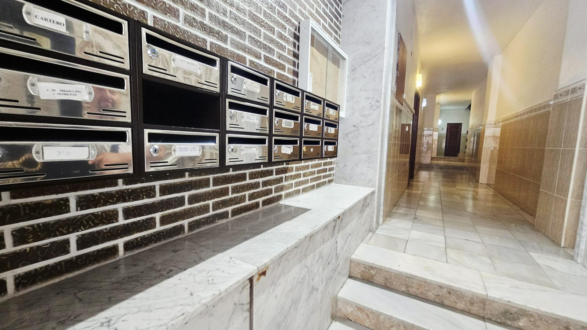 Living room in apartment for sale in Torrevieja