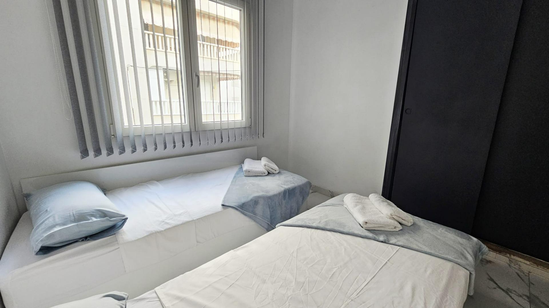Terrace in apartment for sale in Torrevieja