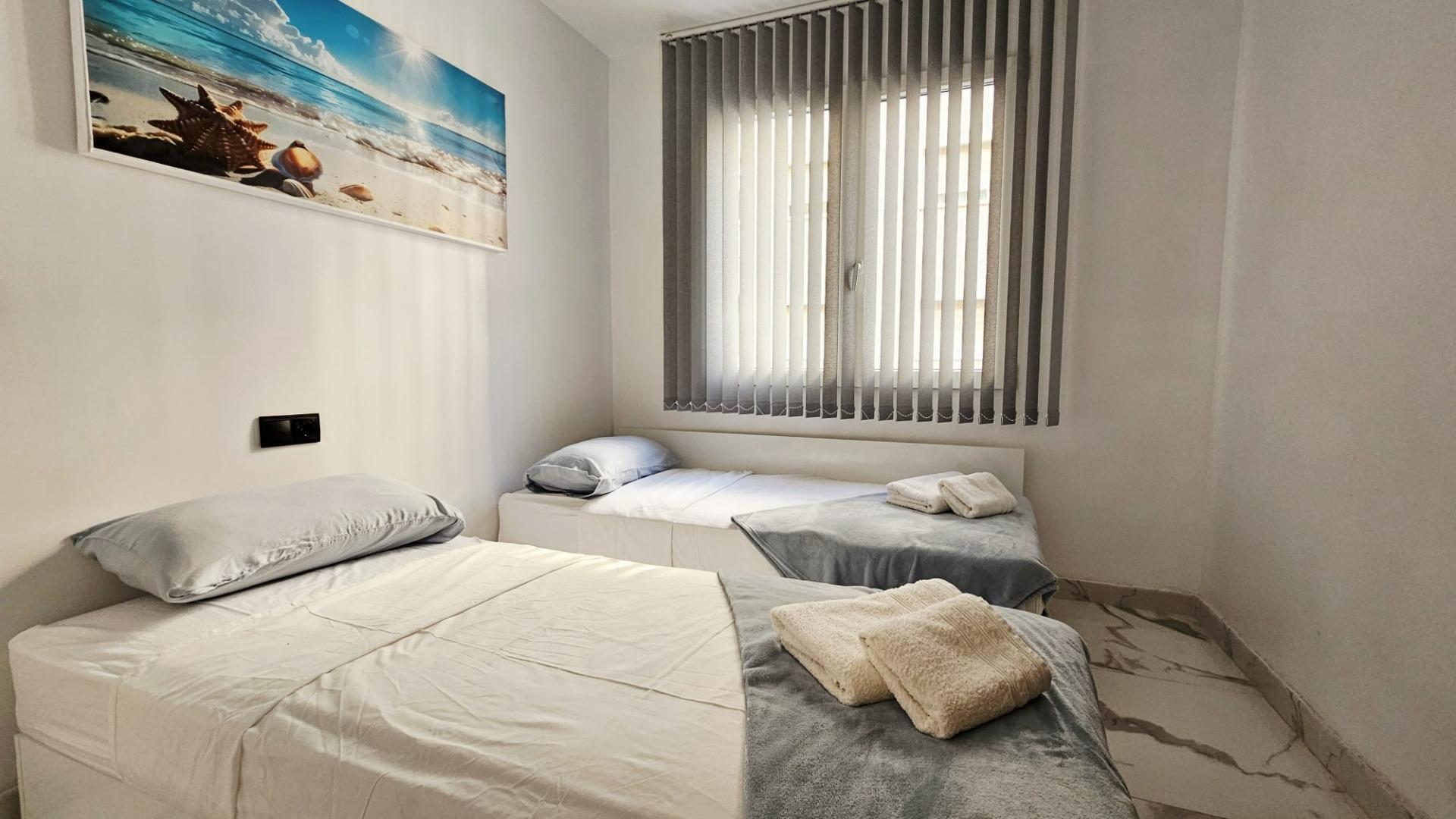 Garden in apartment for sale in Torrevieja