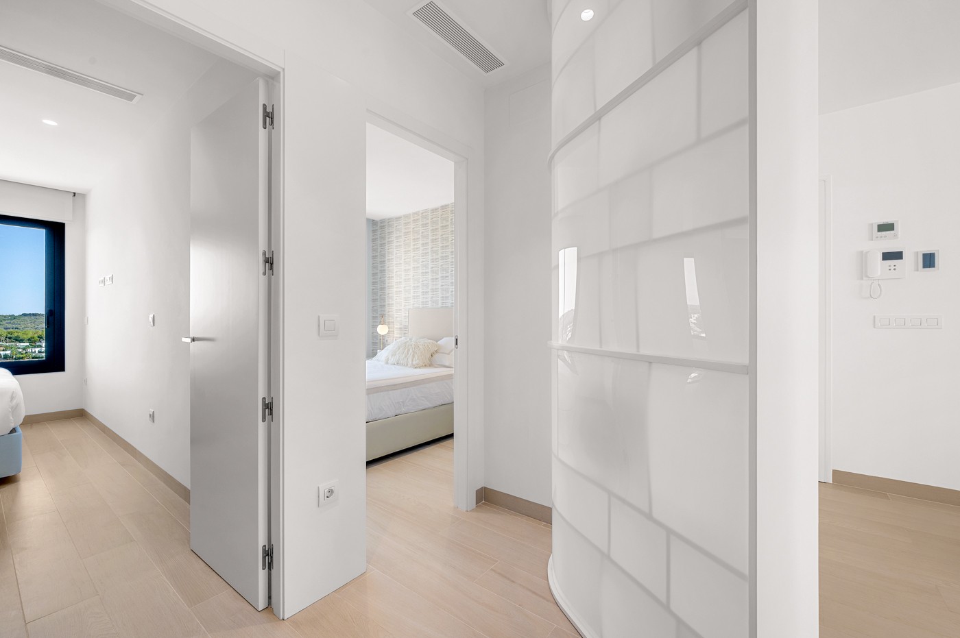 Master bedroom in apartment for sale in Orihuela