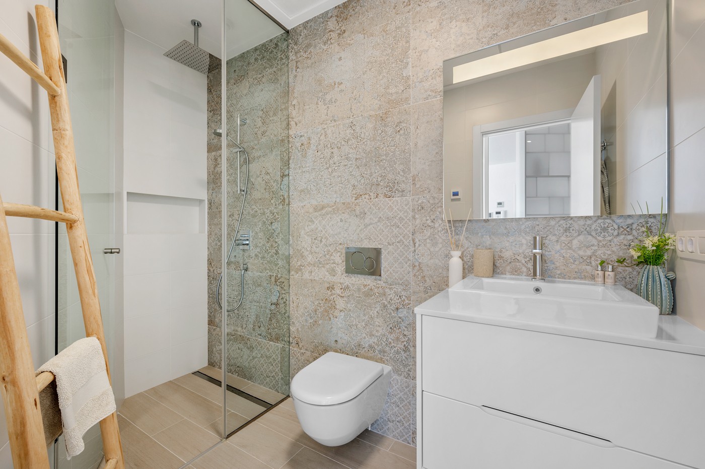 Pool area in apartment for sale in Orihuela