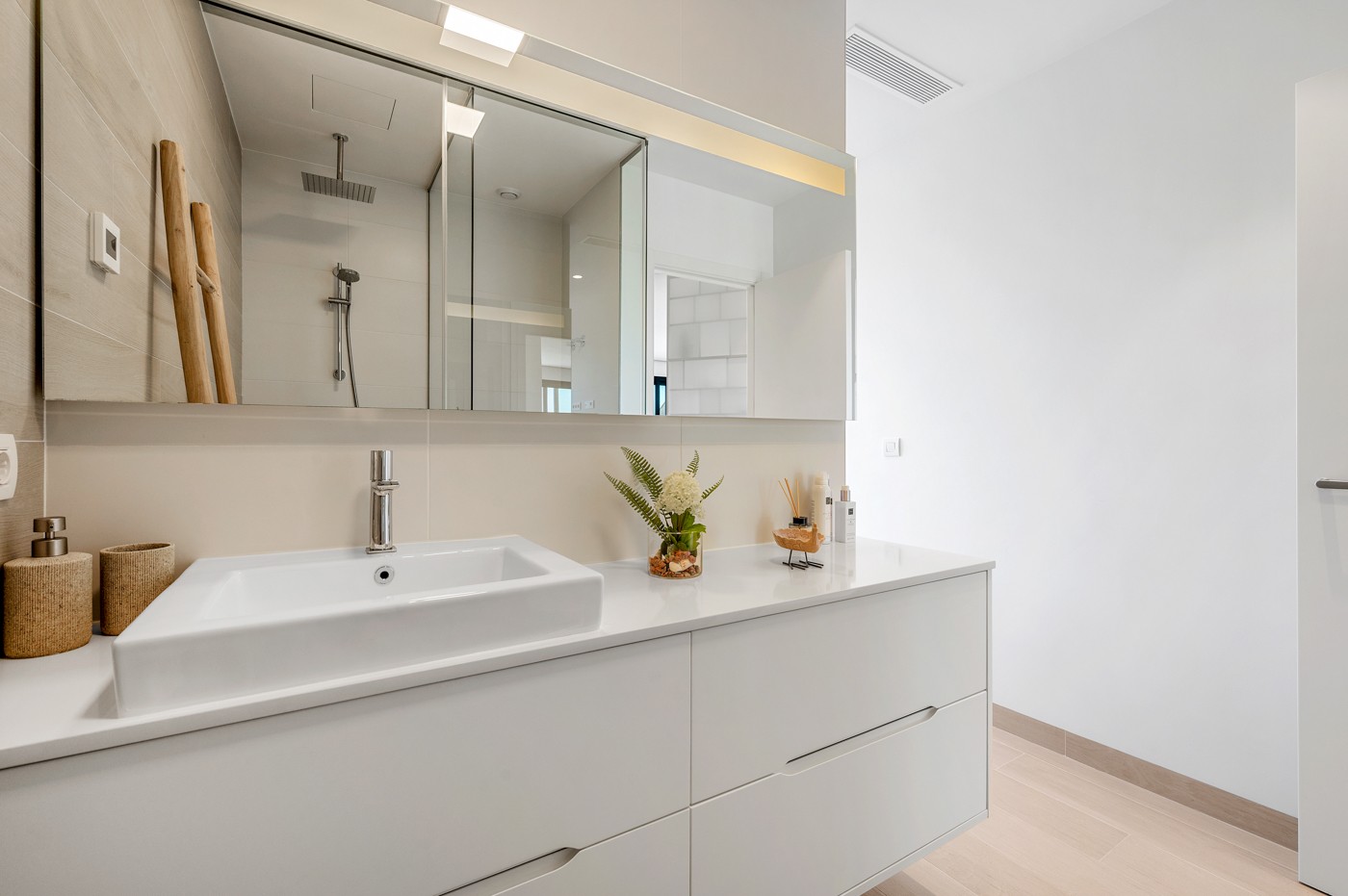 Living room in apartment for sale in Orihuela