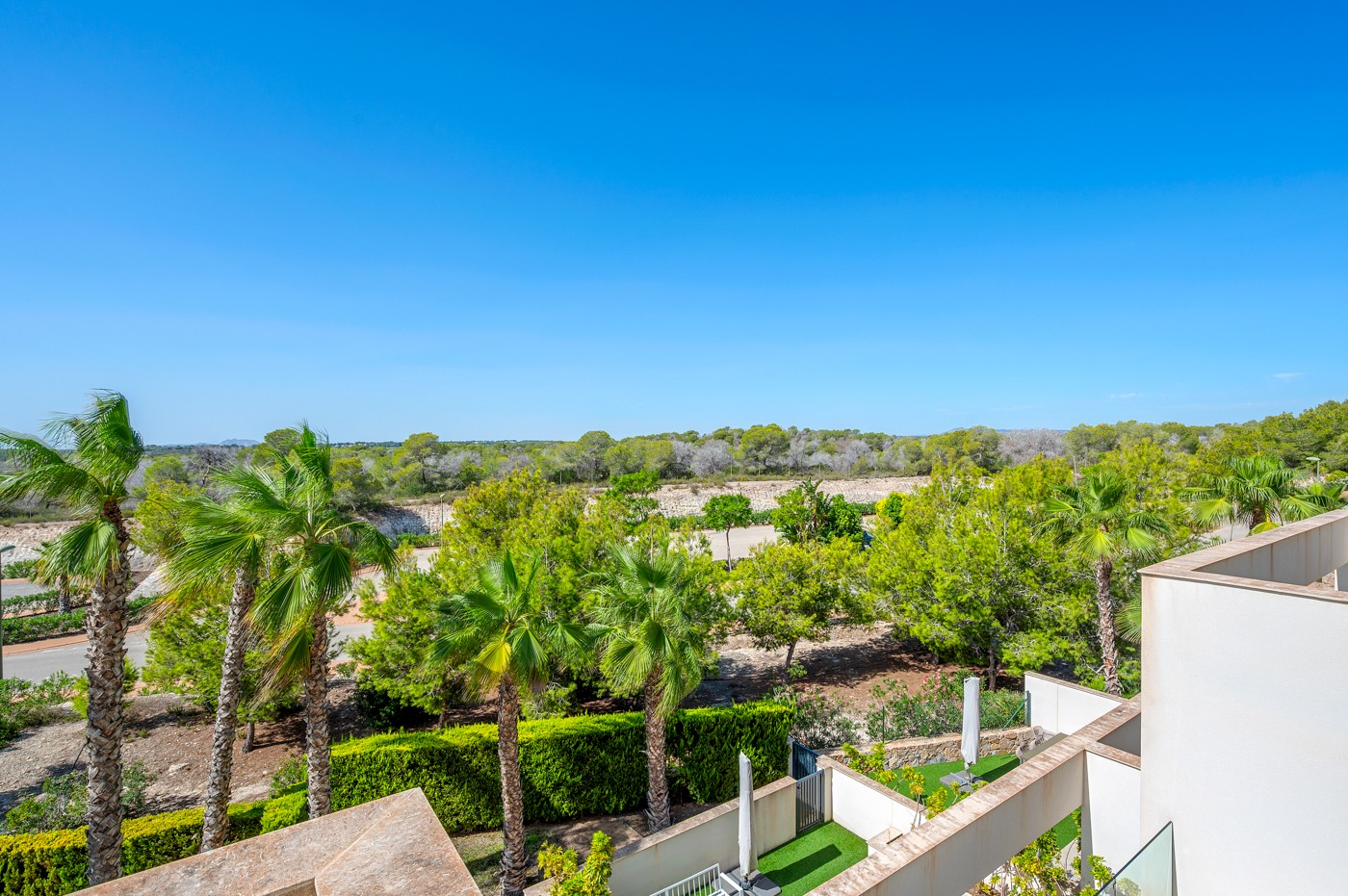 Kitchen in apartment for sale in Orihuela