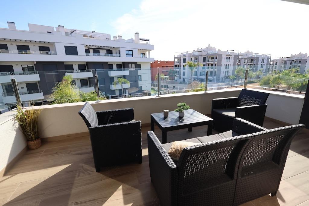 Bedroom in apartment for sale in Orihuela Costa