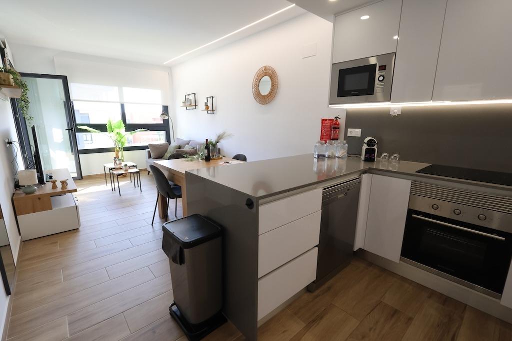 Modern & Move-In Ready Apartment in Villamartin – Costa Blanca South