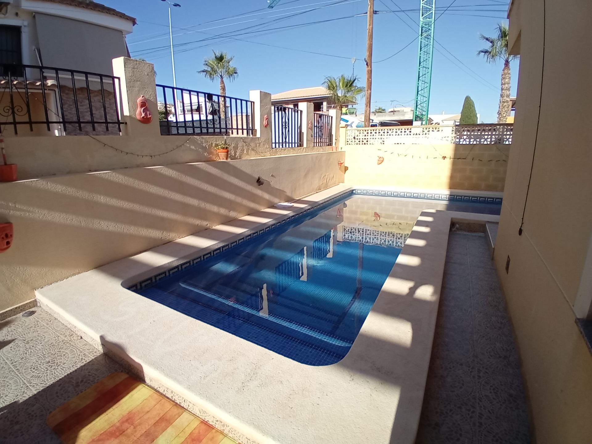Exterior view in terraced for sale in Puerto de Mazarron