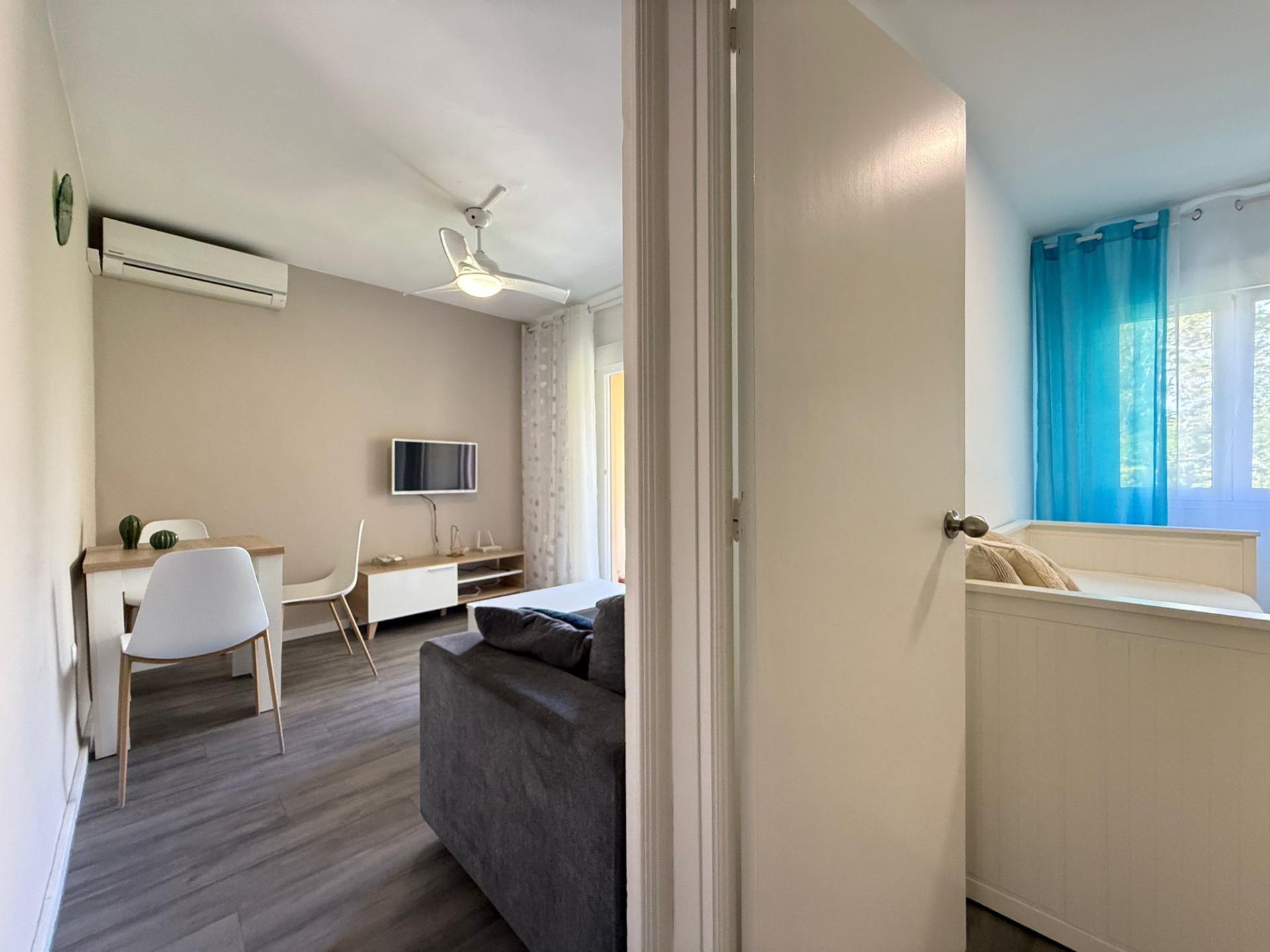 Bedroom in penthouse for sale in San Pedro del Pinatar