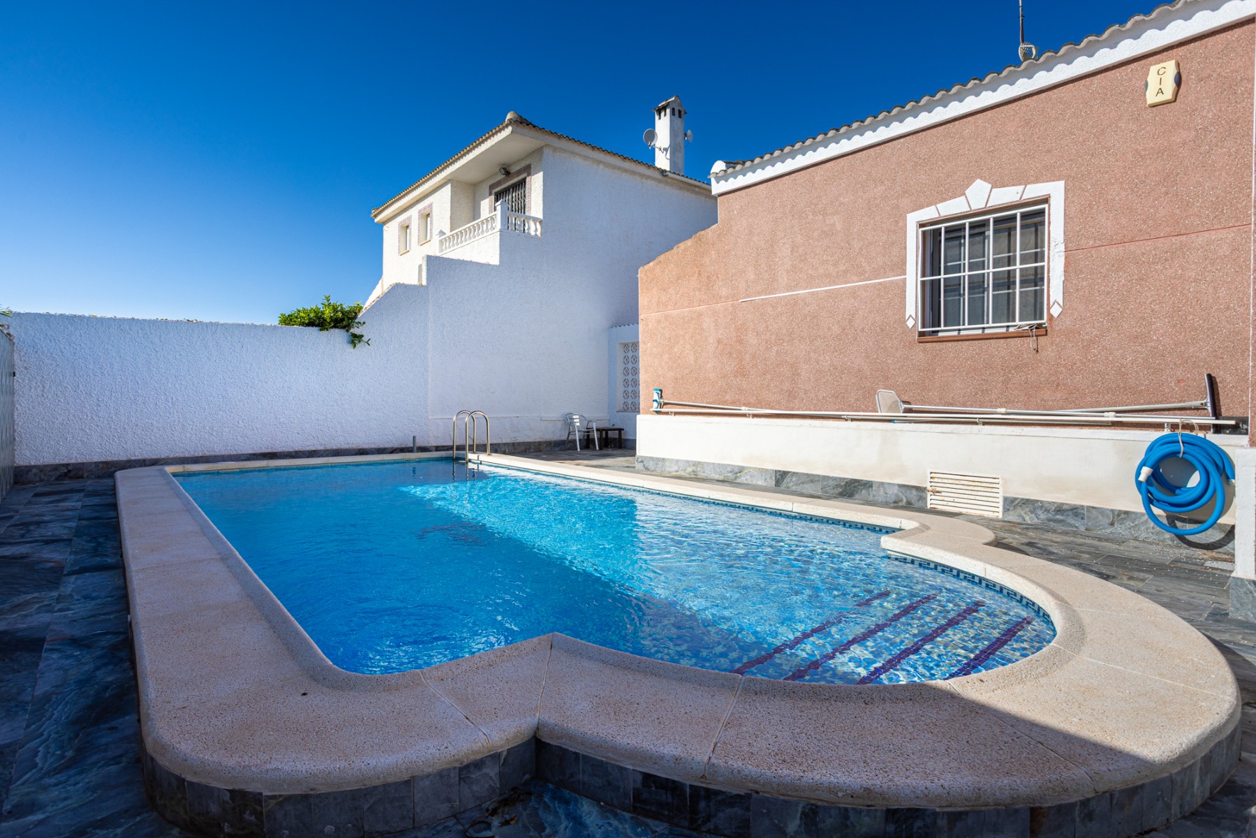 Dining area in villa for sale in Torrevieja