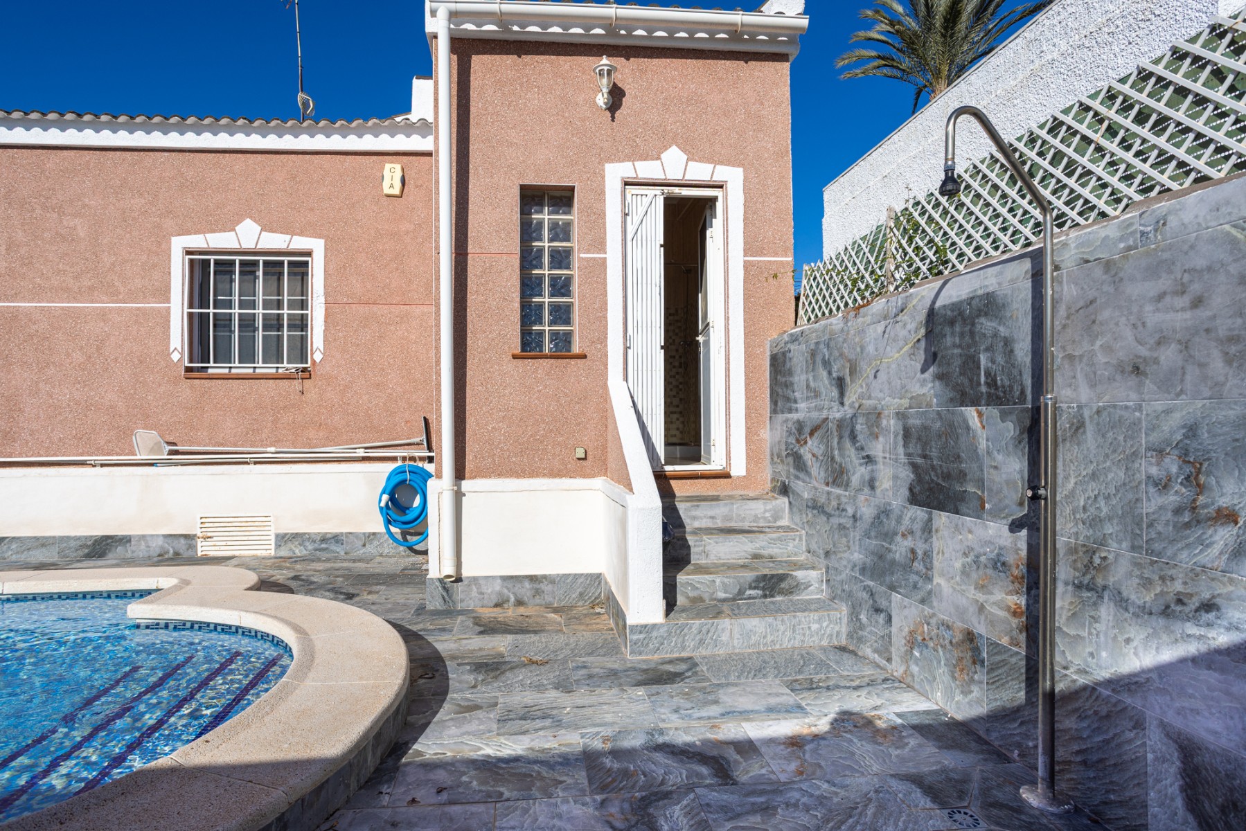 Bedroom in villa for sale in Torrevieja