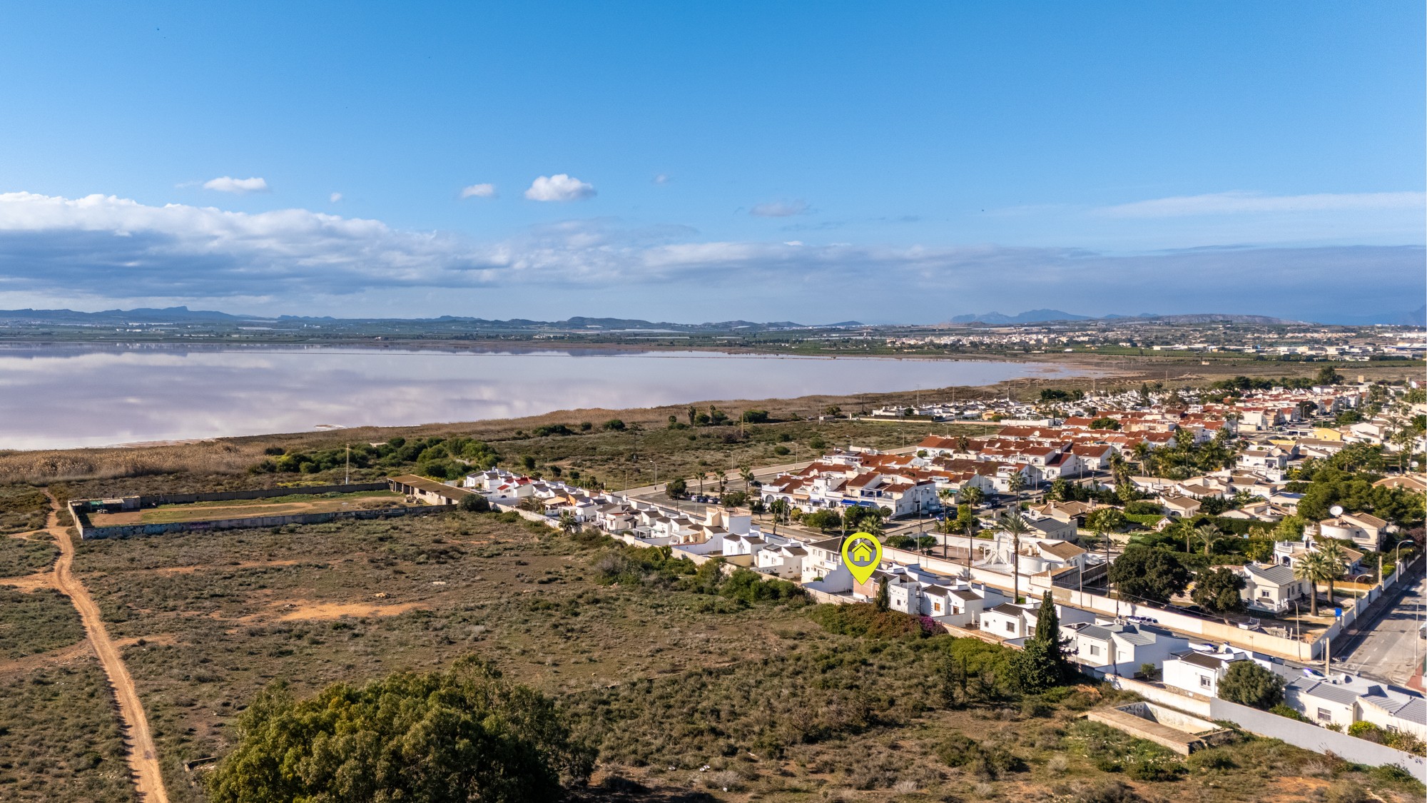 Terrace in villa for sale in Torrevieja