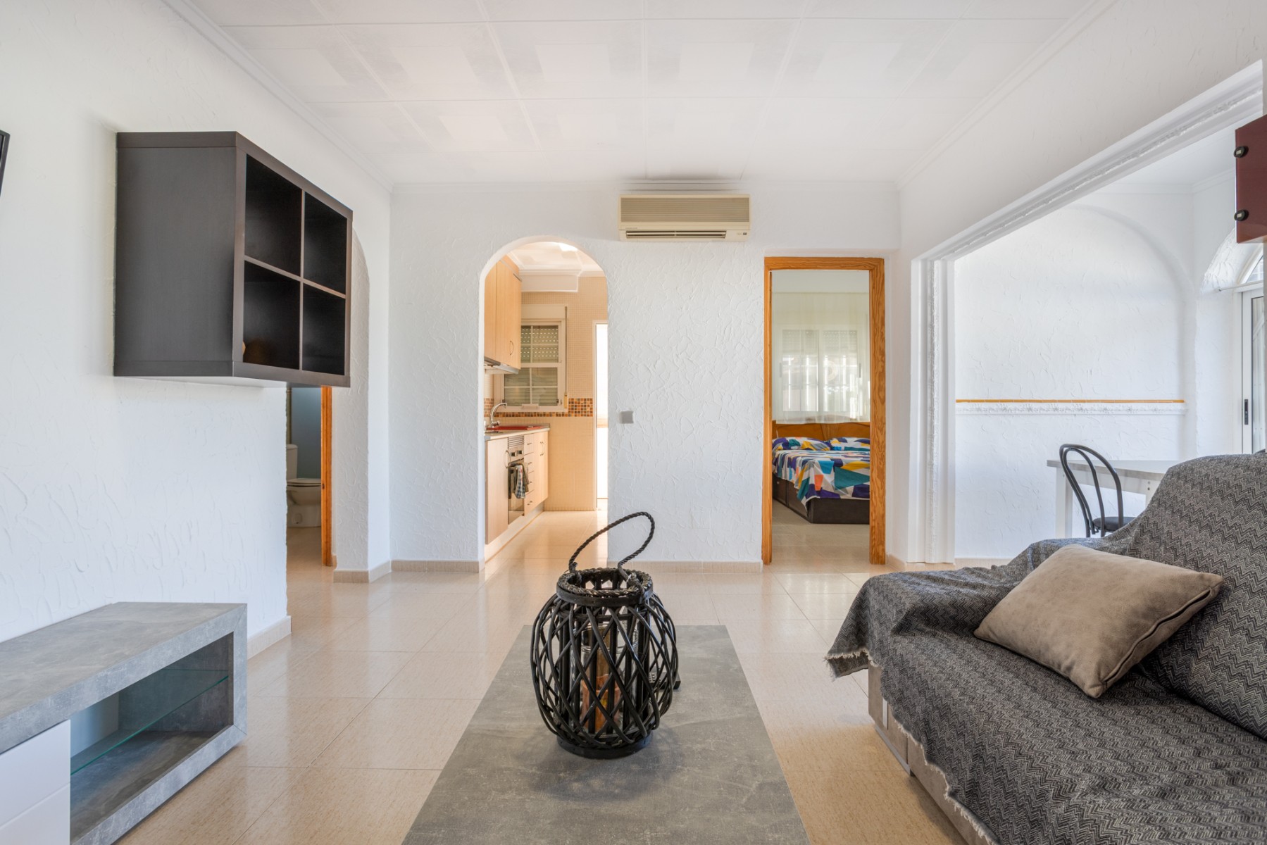Bedroom in villa for sale in Torrevieja