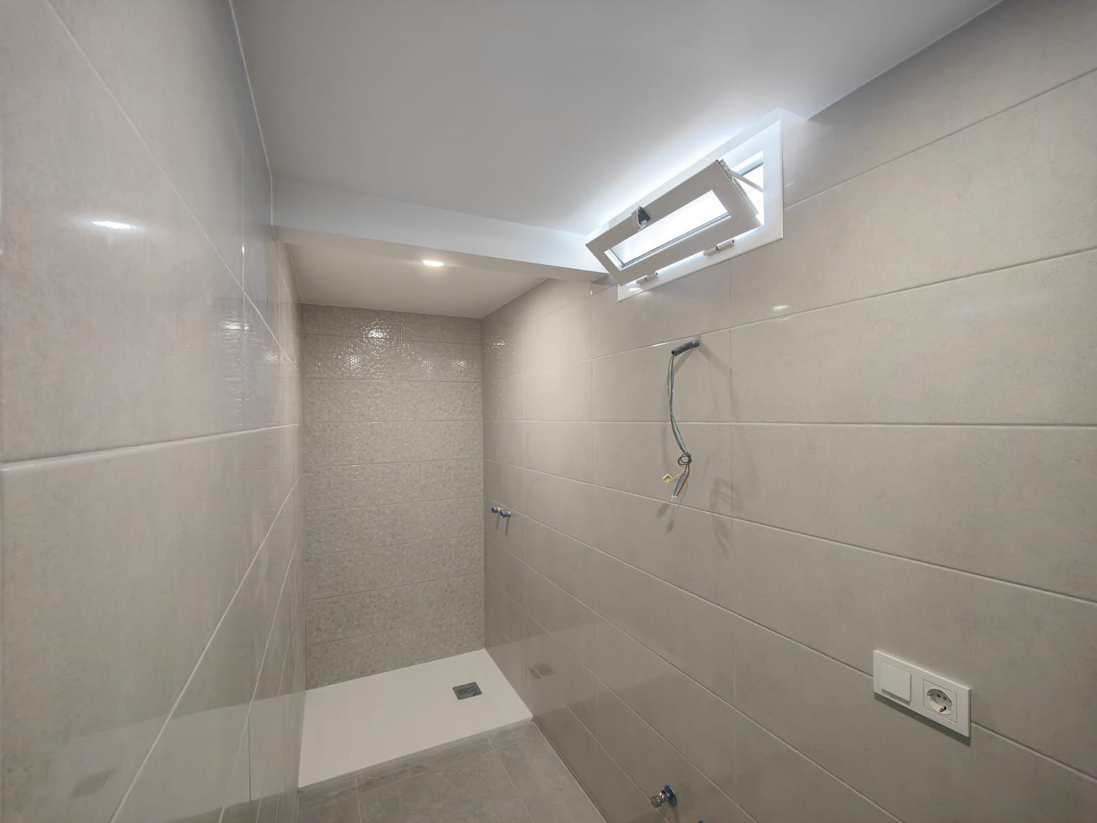 Pool area in apartment for sale in Torrevieja