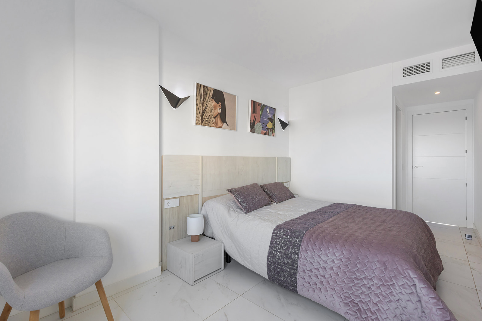 Bathroom in apartment for sale in Torrevieja