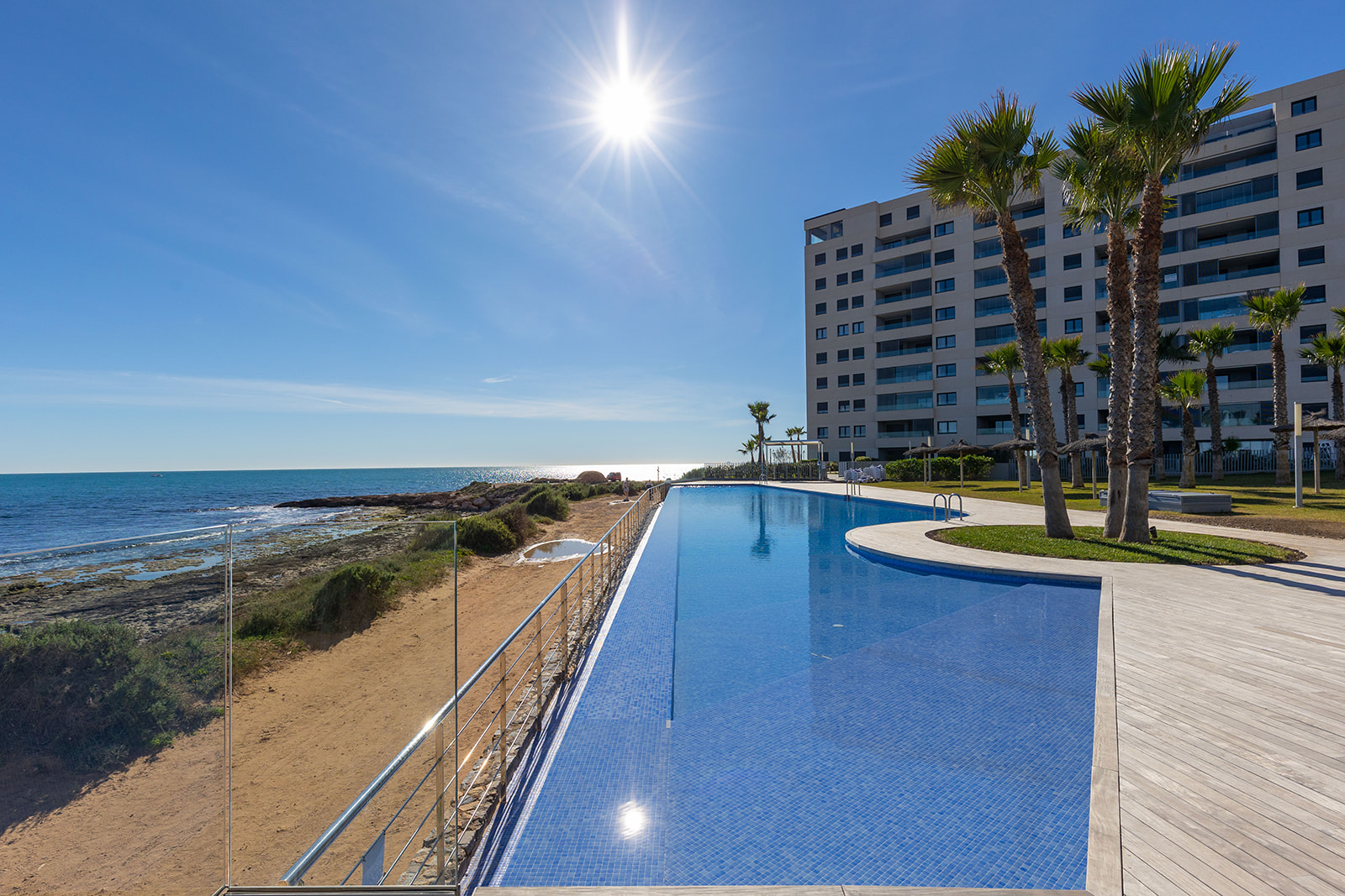 Living room in apartment for sale in Torrevieja