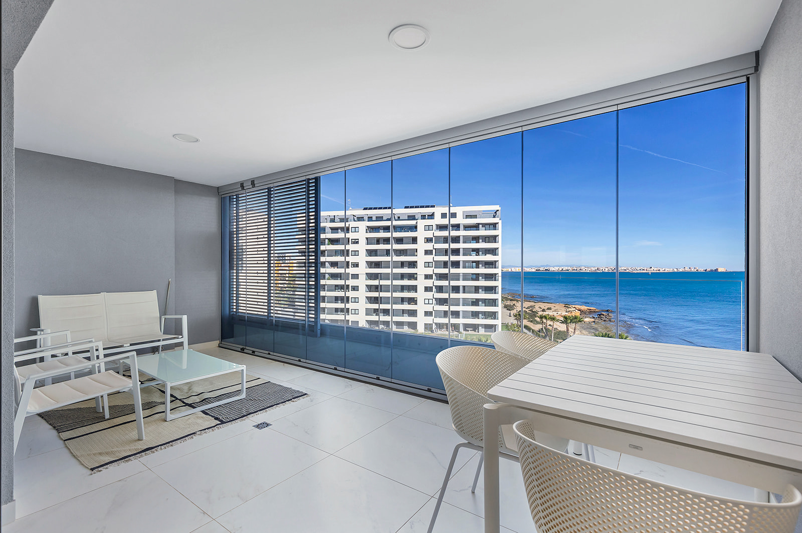 Pool area in apartment for sale in Torrevieja