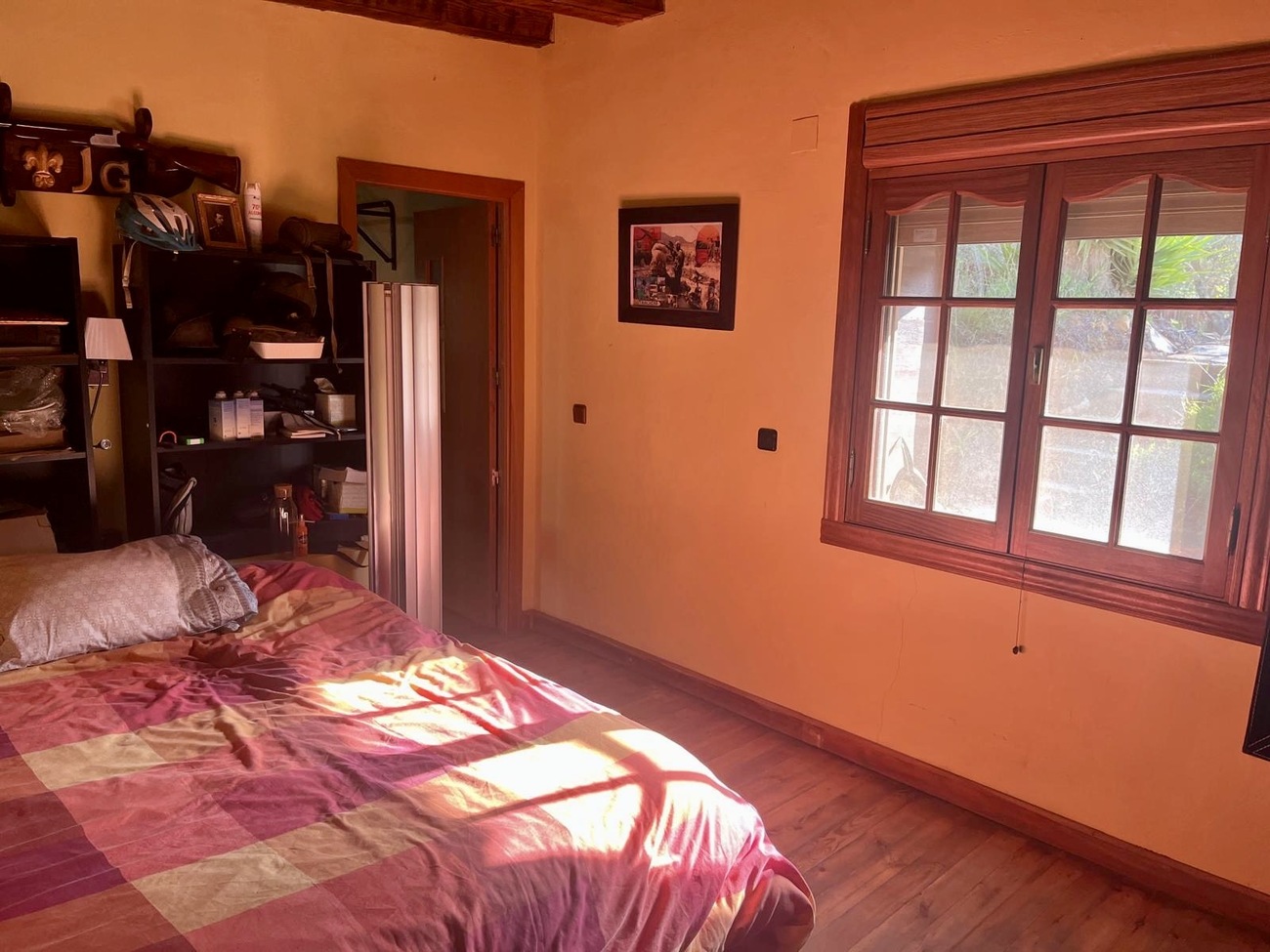 Master bedroom in finca for sale in Gea Y Truyols