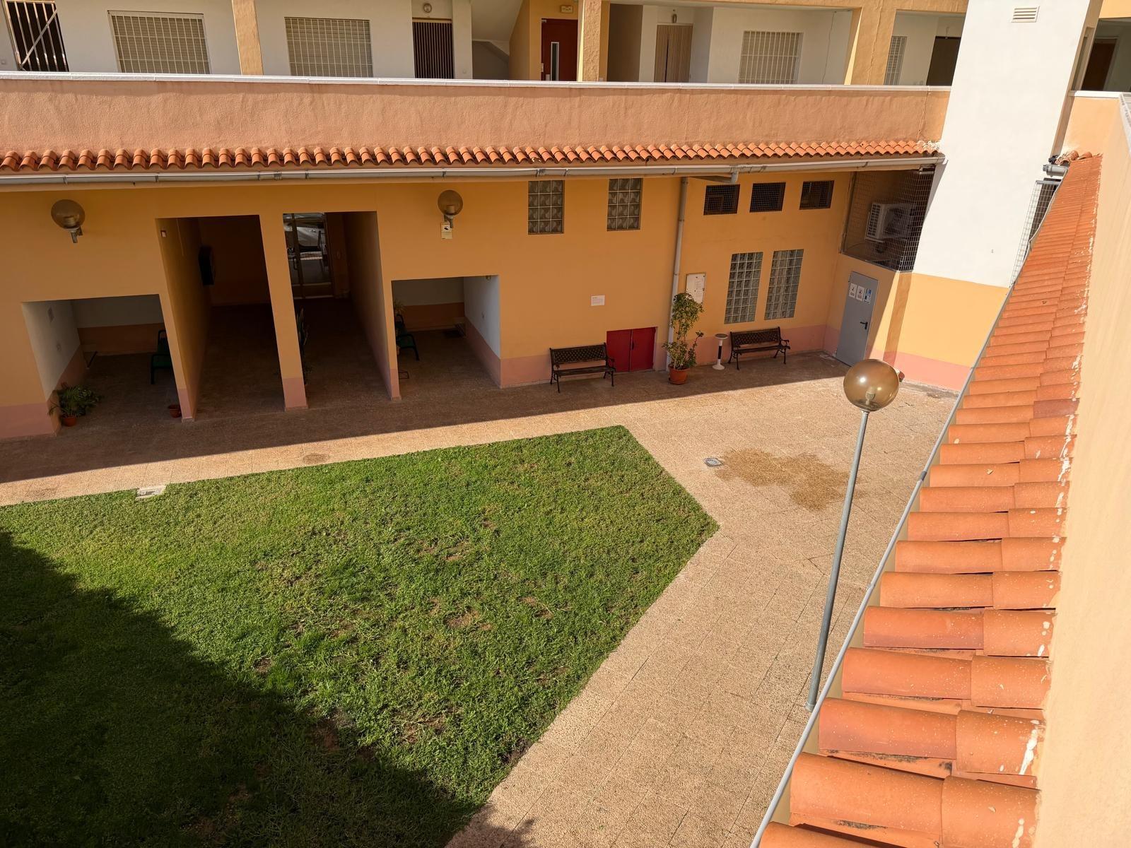 Master bedroom in apartment for sale in Lo Pagan