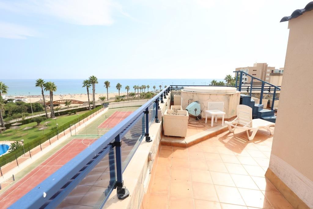 Bathroom in penthouse for sale in Pilar de La Horadada