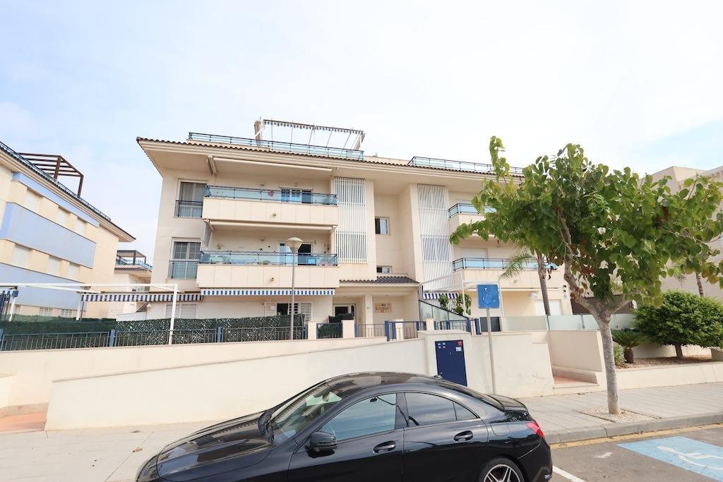 Bathroom in penthouse for sale in Pilar de La Horadada