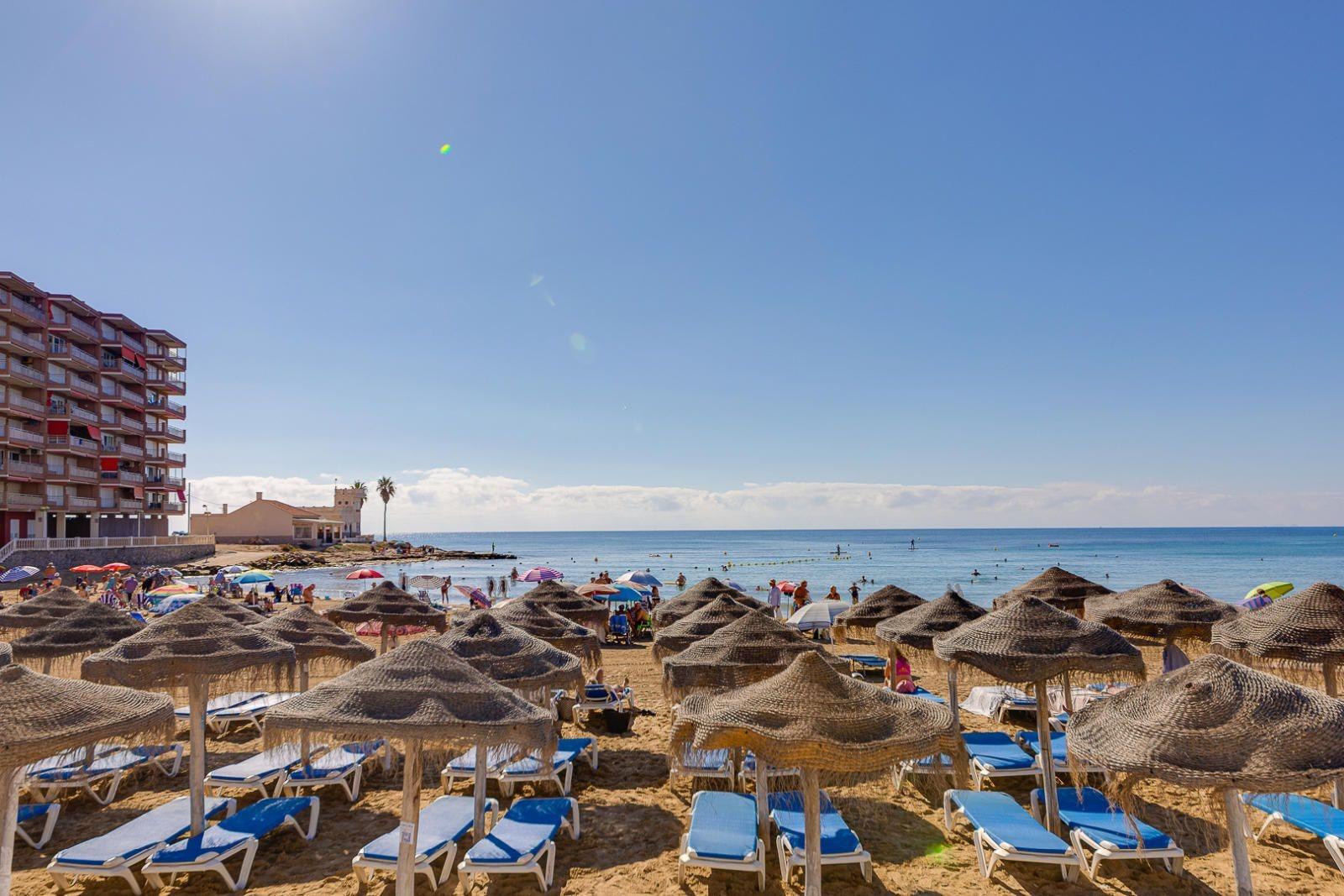 Dining area in villa for sale in Torrevieja