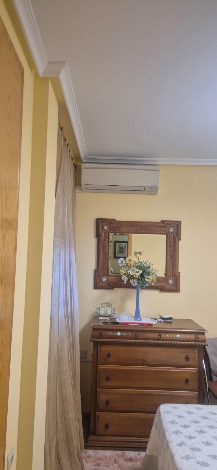 Terrace in apartment for sale in Torrevieja