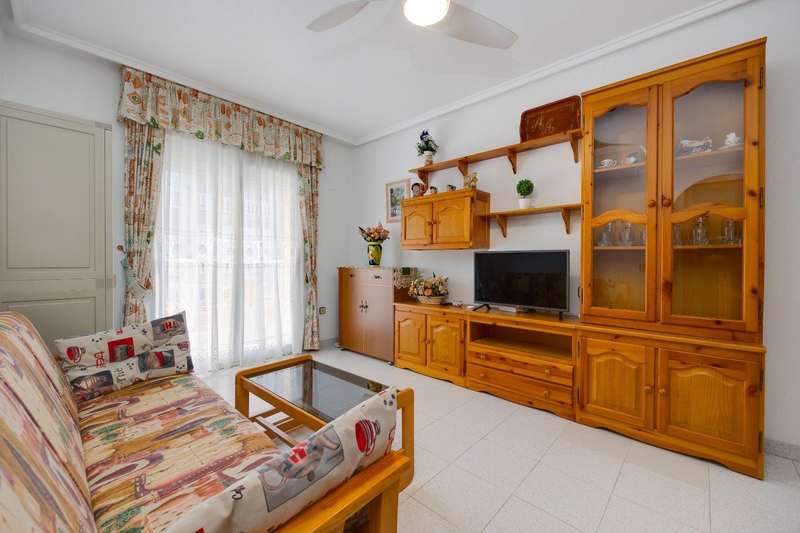 Kitchen in apartment for sale in Torrevieja