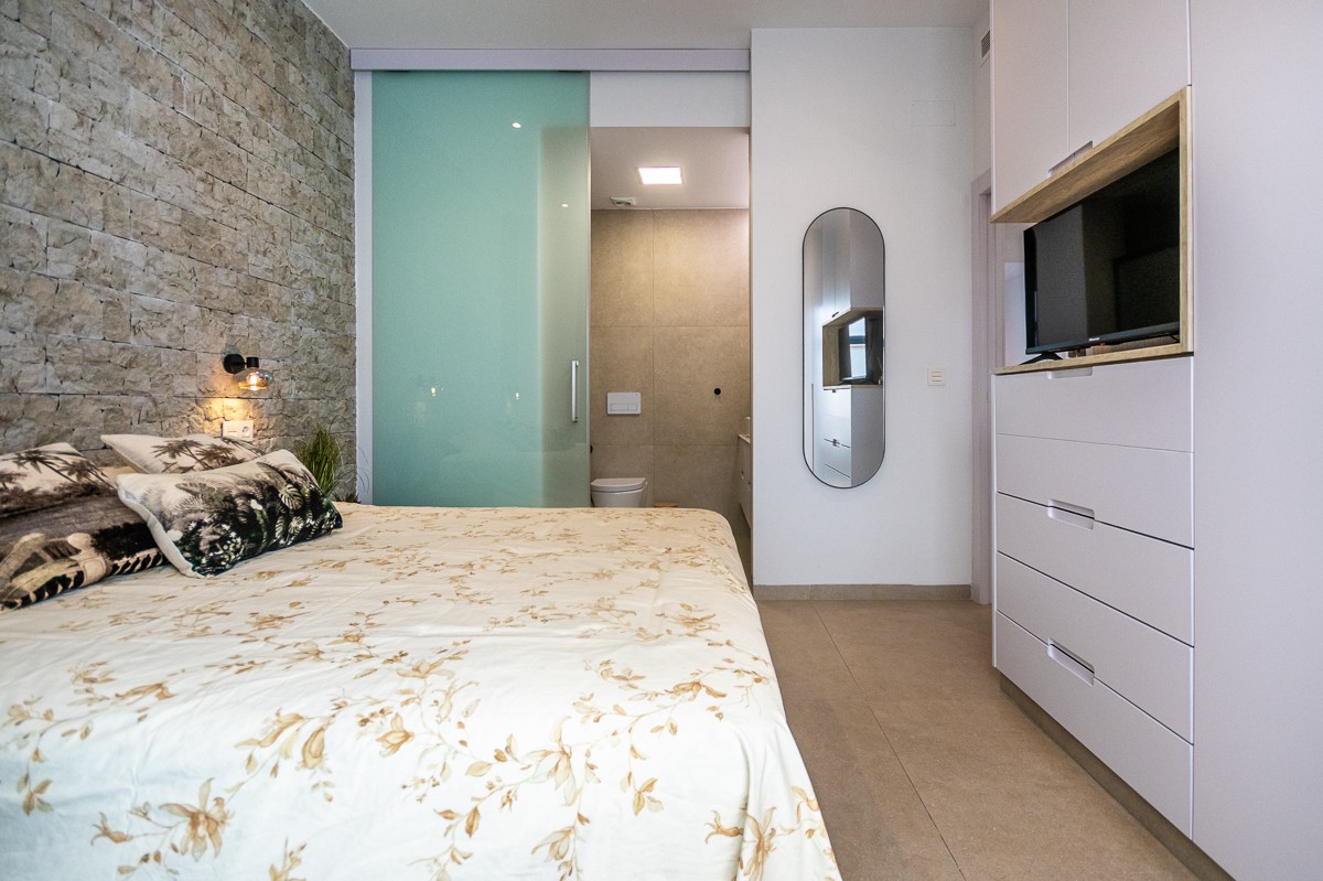 Master bedroom in apartment for sale in San Pedro del Pinatar