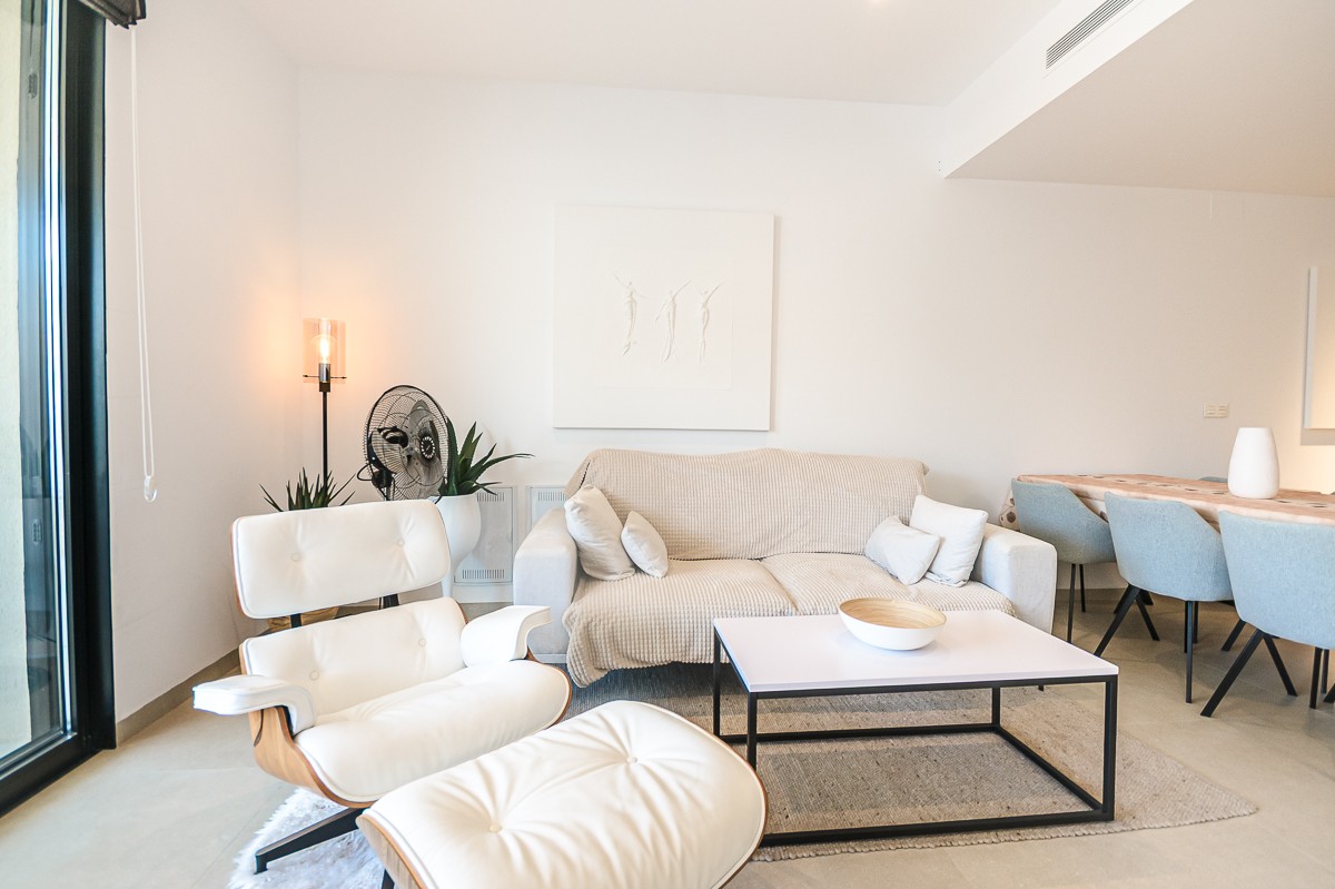 Pool area in apartment for sale in San Pedro del Pinatar