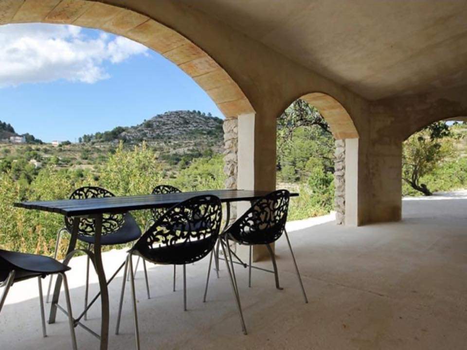 Bedroom in finca for sale in Tarbena