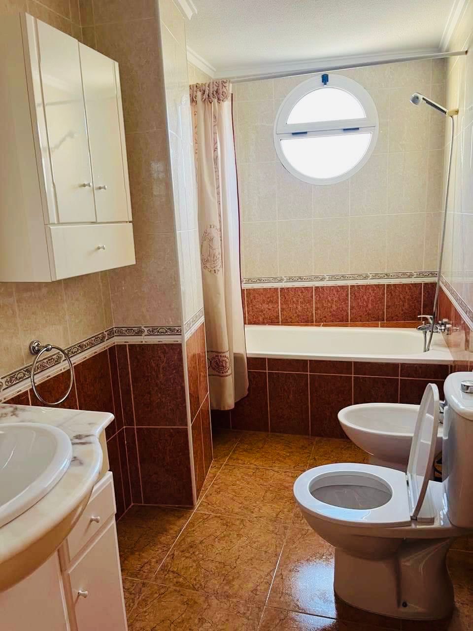 Pool area in apartment for sale in Torrevieja
