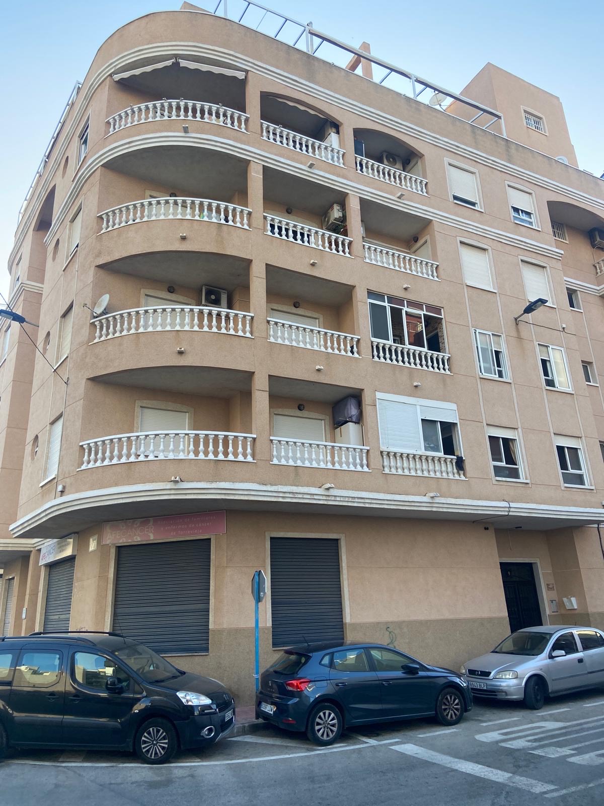 Dining area in apartment for sale in Torrevieja