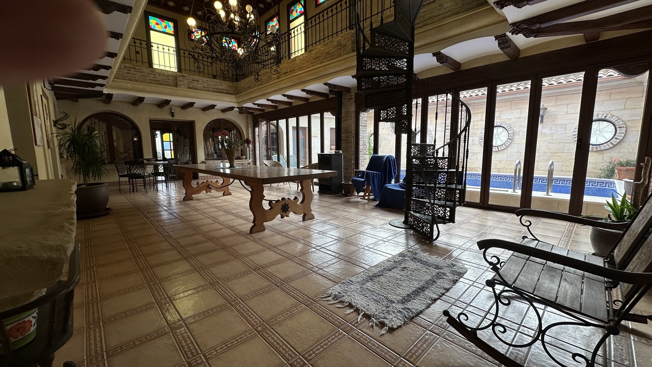 Exterior view in villa for sale in San Miguel de Salinas
