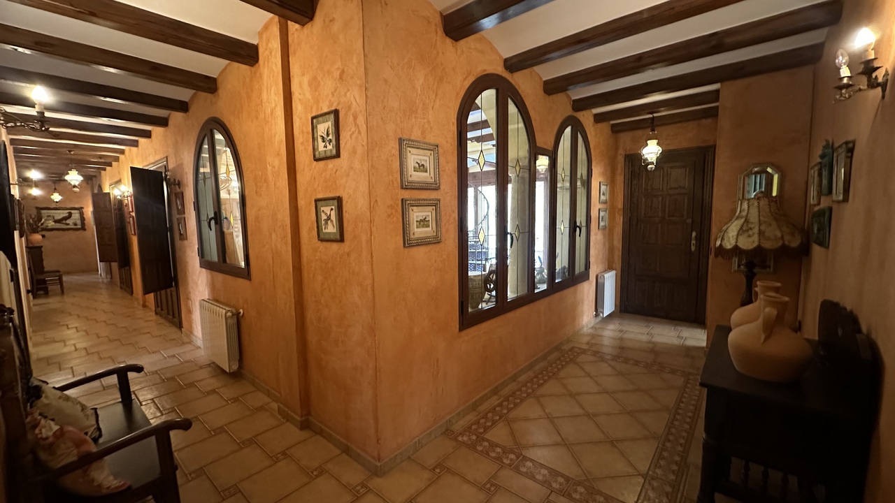 Terrace in villa for sale in San Miguel de Salinas