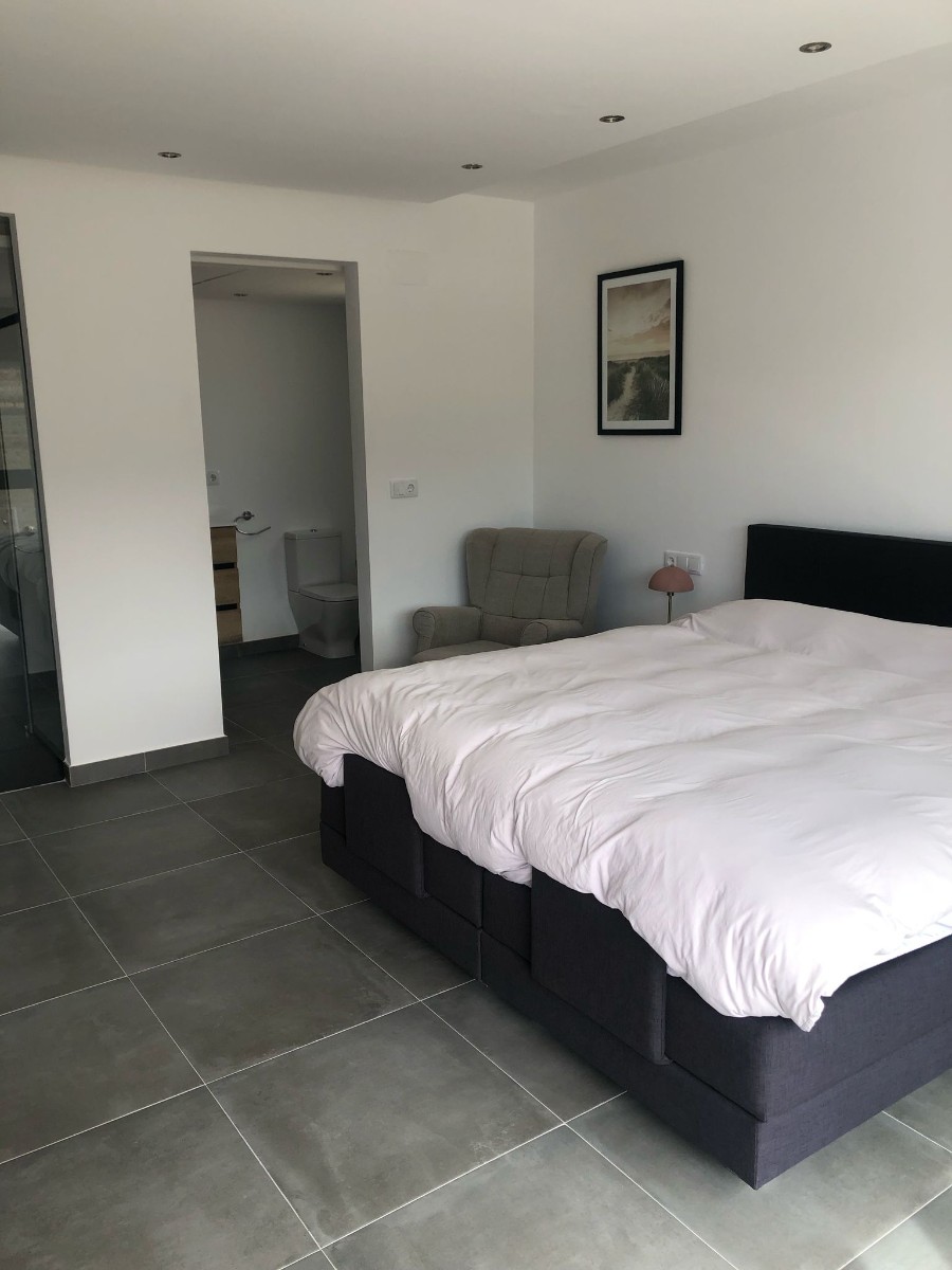 Bedroom in villa for sale in Pinoso