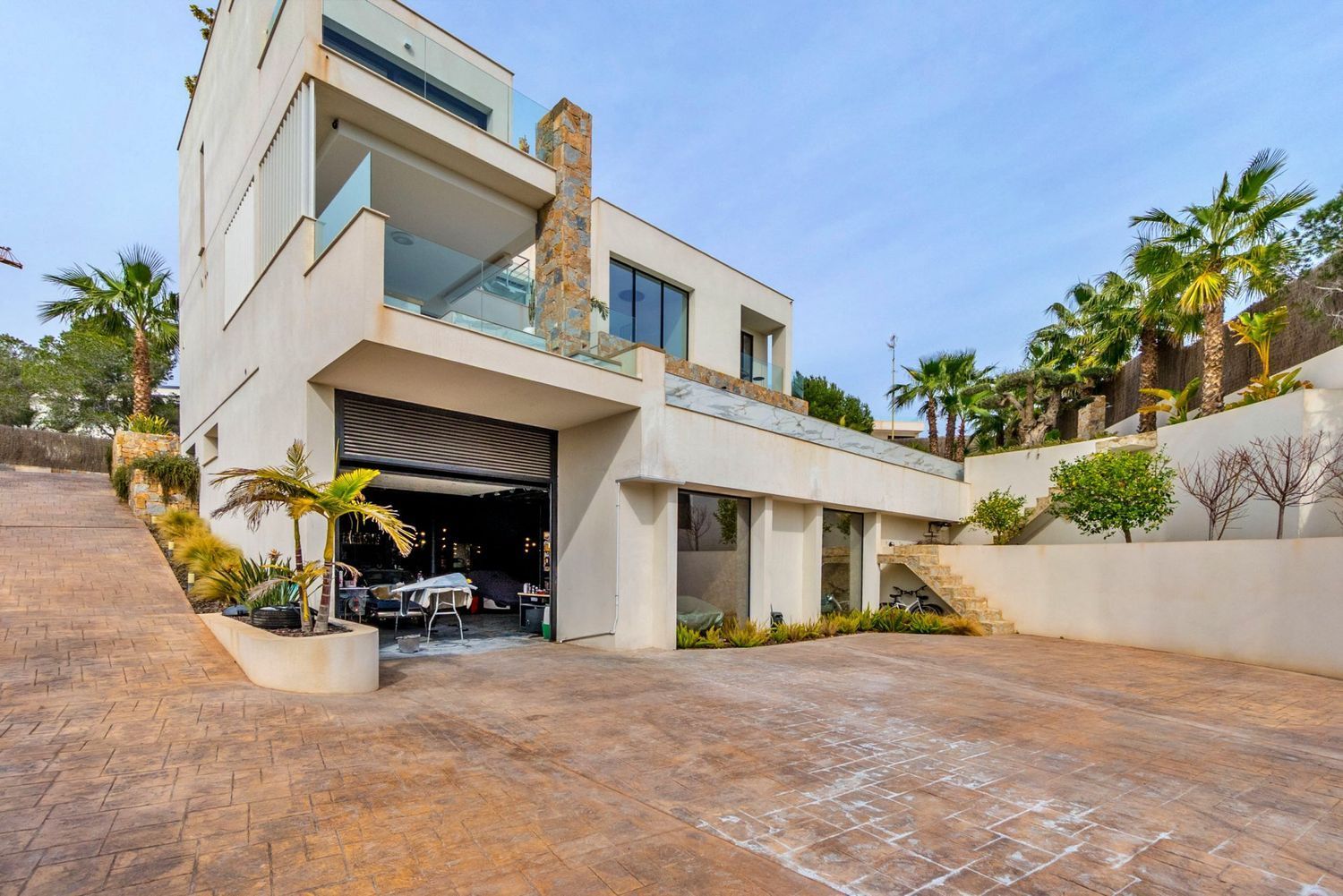 Living room in villa for sale in Orihuela