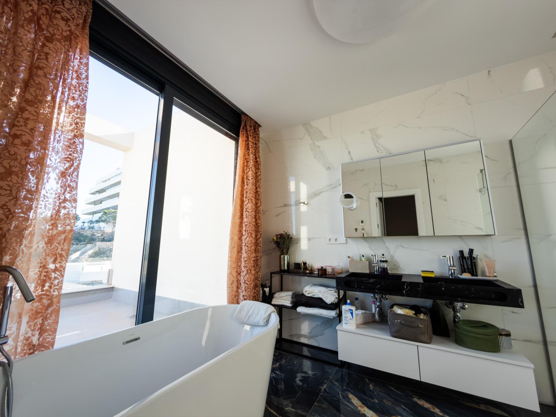 Kitchen in villa for sale in Orihuela