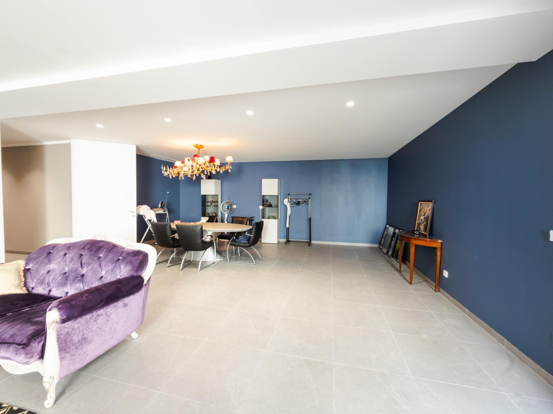 Garden in villa for sale in Orihuela